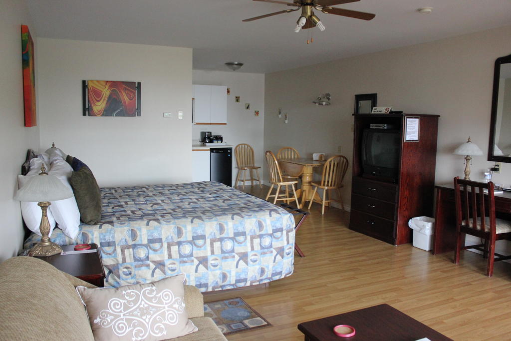 Harmony B&B And Suites Digby Room photo