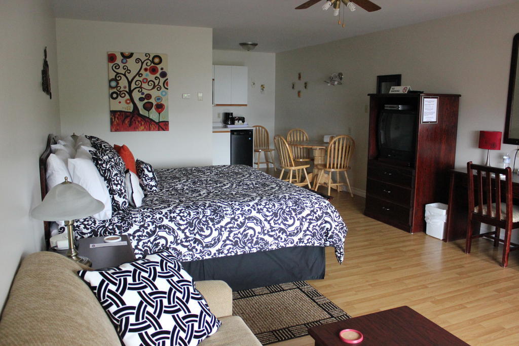 Harmony B&B And Suites Digby Room photo